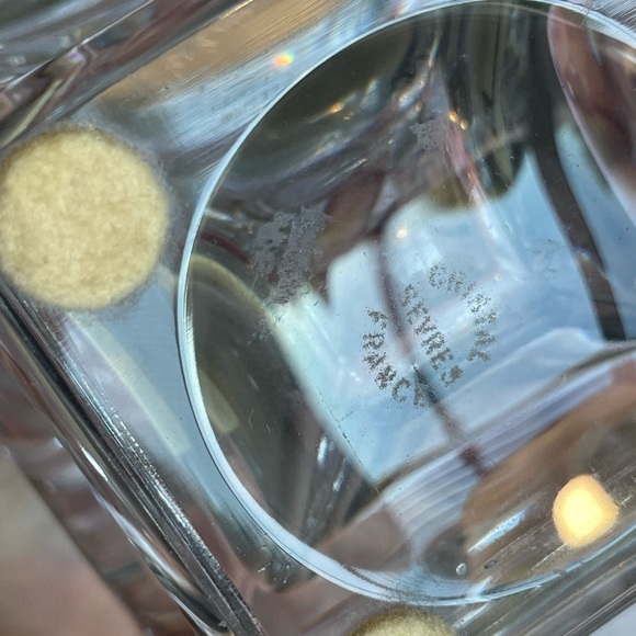 Cristal de Sevres vase. Pristine condition.4 1.2”heavy with etched flower FRANCE - Picture 4 of 4